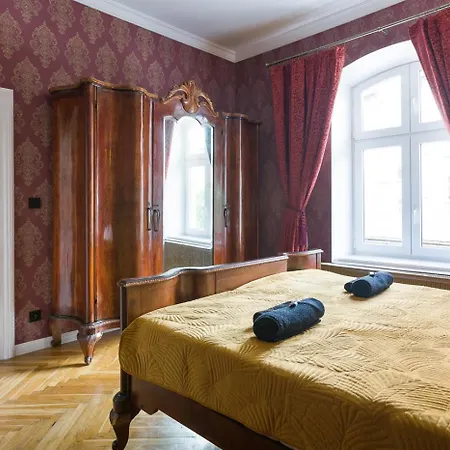 Malila Premium Cracow Lubicz 14 Апартаменты Краков